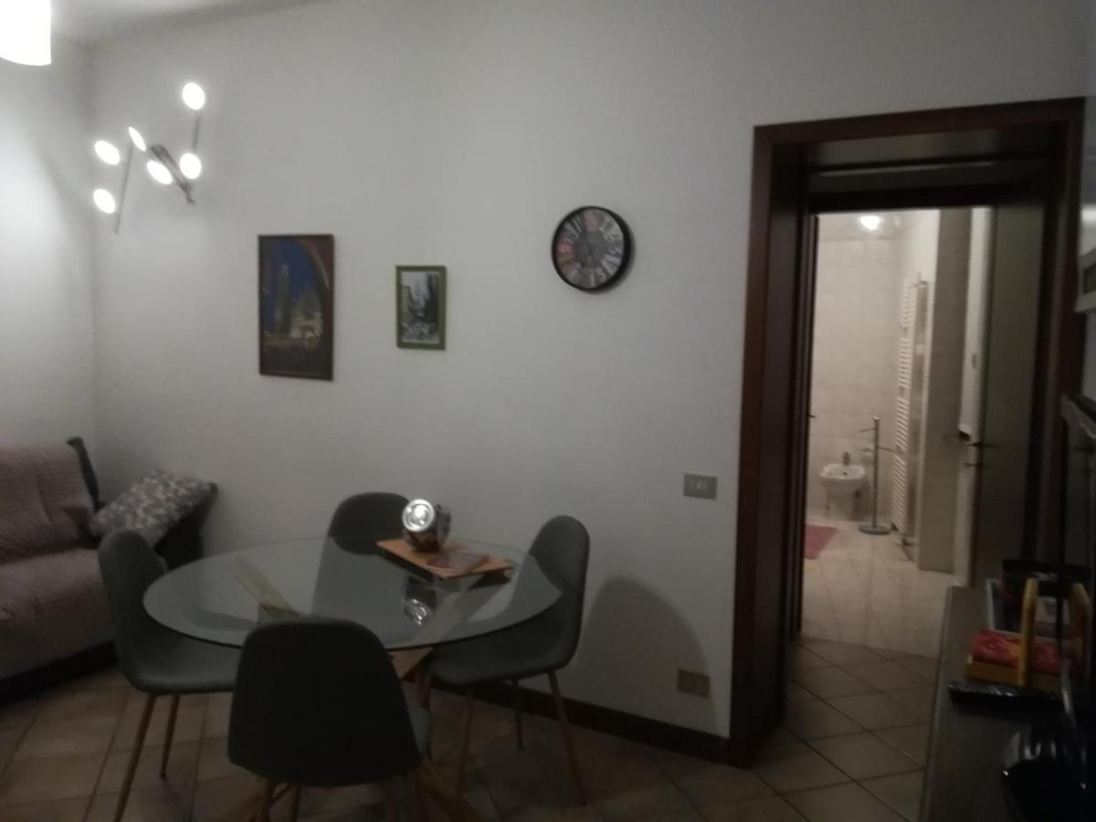 Bilocale Vicino Al Teatro Ponchielli Apartment Cremona Exterior foto