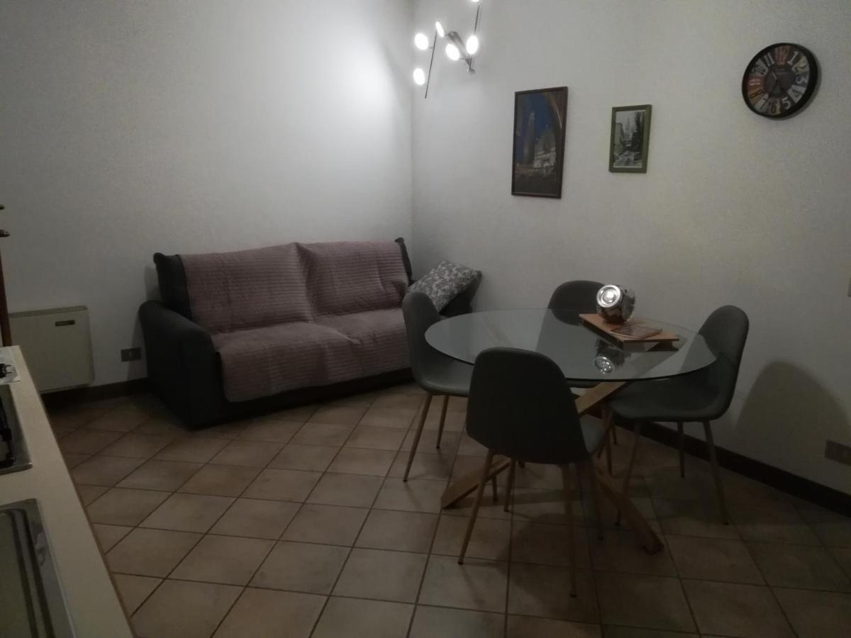 Bilocale Vicino Al Teatro Ponchielli Apartment Cremona Exterior foto