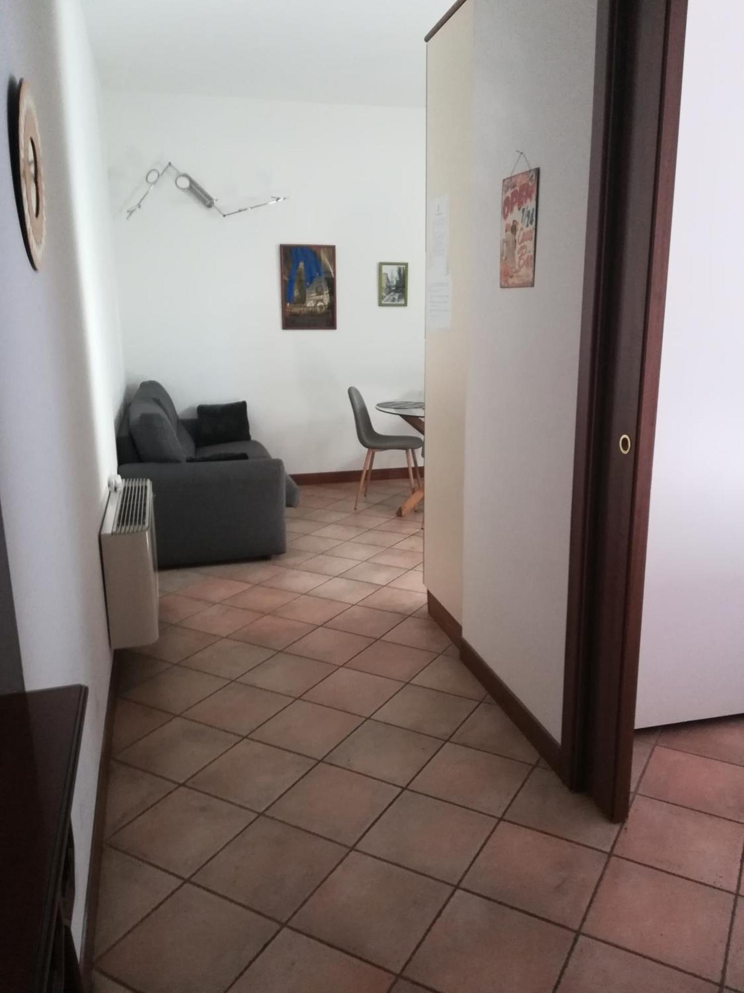 Bilocale Vicino Al Teatro Ponchielli Apartment Cremona Exterior foto